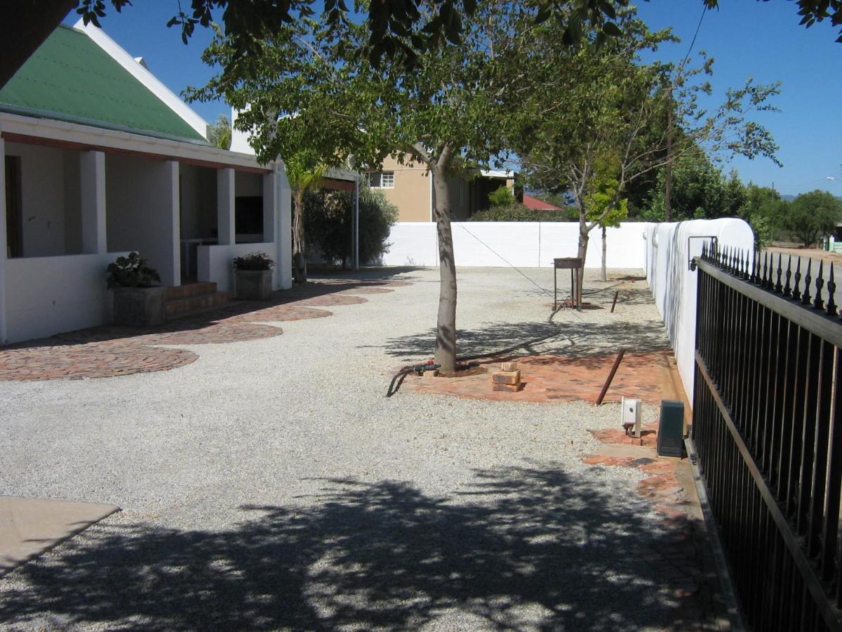 Hotel Aant Dorpseind Vanrhynsdorp Exterior foto